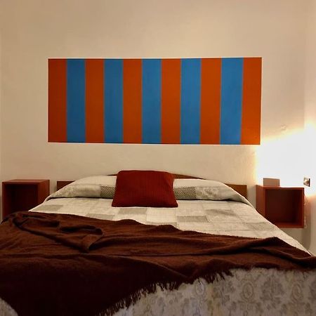 Appartamento Casa Del Borghetto Intra Esterno foto