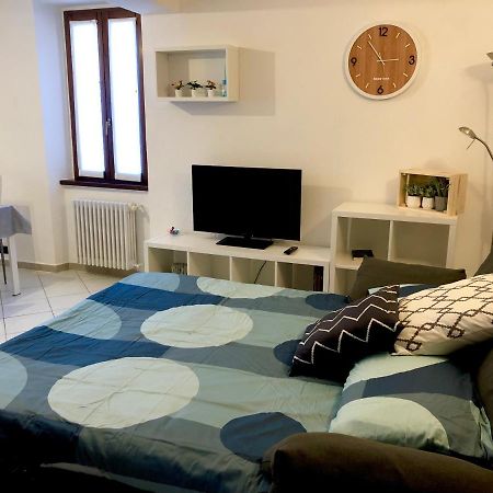 Appartamento Casa Del Borghetto Intra Esterno foto