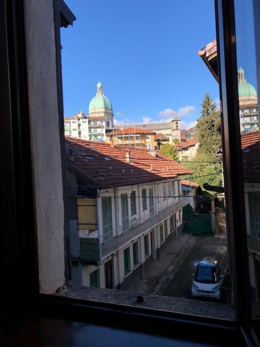Appartamento Casa Del Borghetto Intra Esterno foto