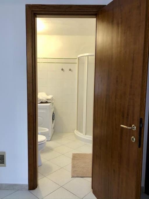 Appartamento Casa Del Borghetto Intra Esterno foto